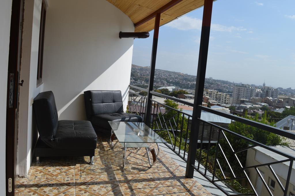 Ferienwohnung Terasa Mtacminda Tbilisi Exterior foto