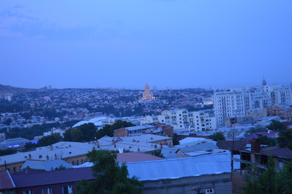 Ferienwohnung Terasa Mtacminda Tbilisi Exterior foto