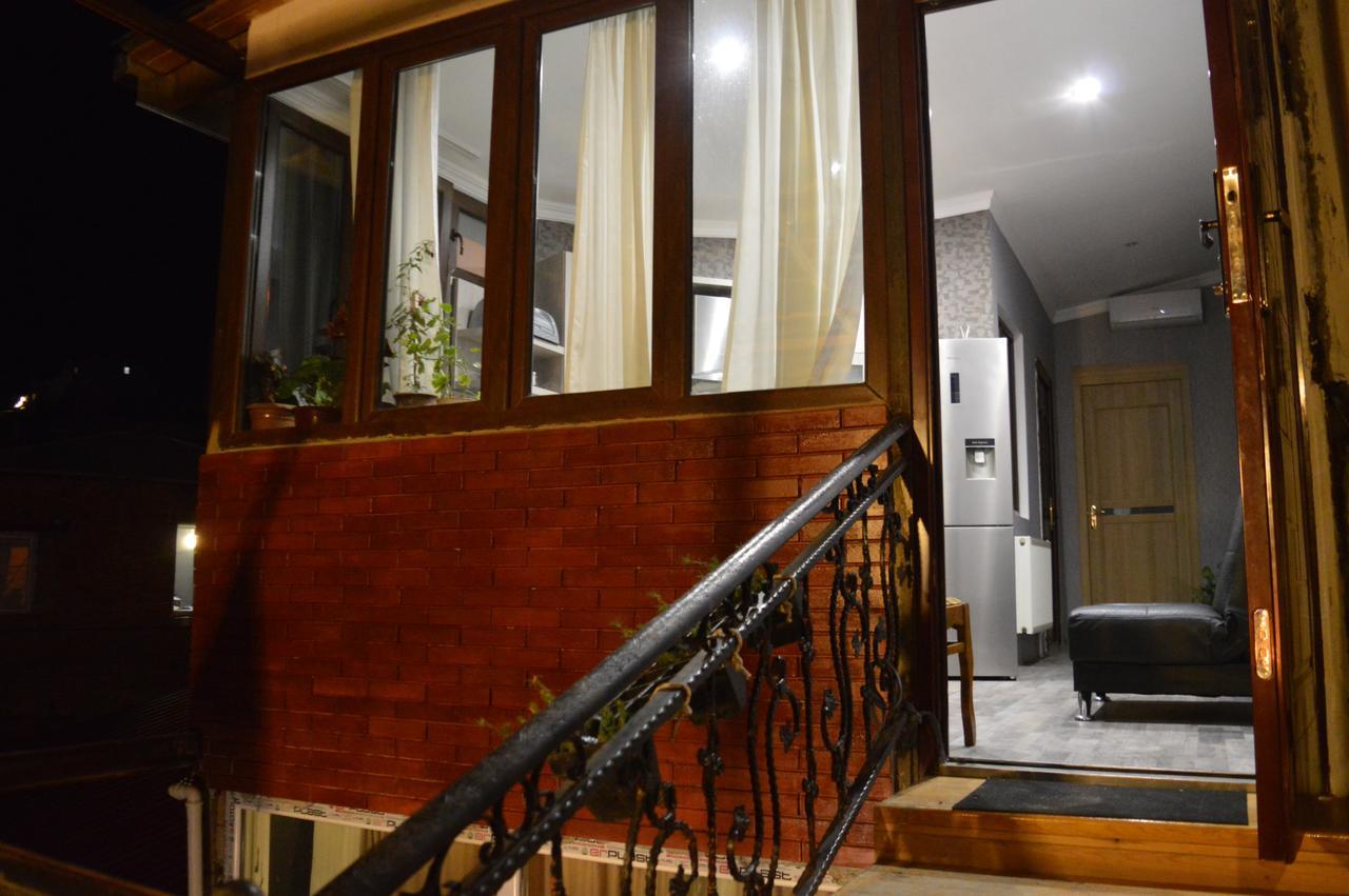 Ferienwohnung Terasa Mtacminda Tbilisi Exterior foto